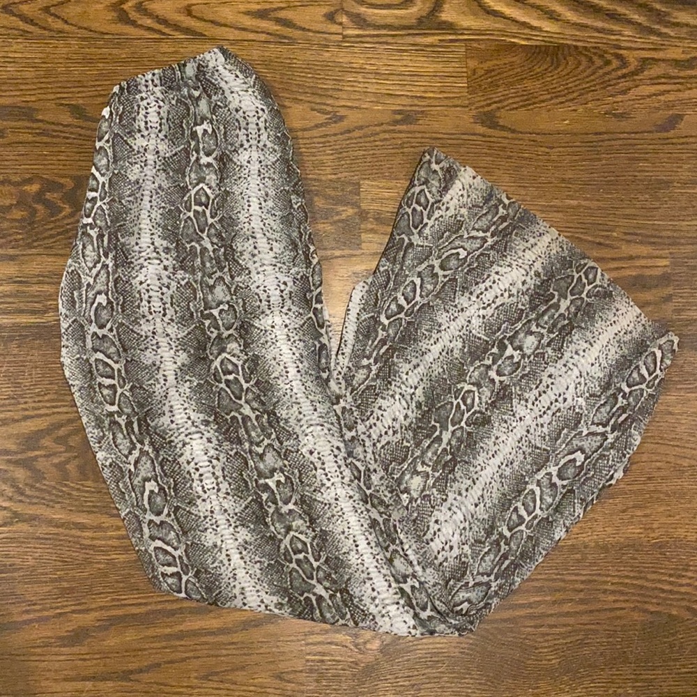 Show Me Your Mumu snake print bell bottoms
